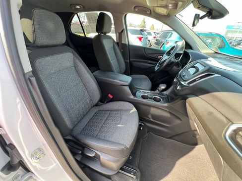 Used 2022 Chevrolet Equinox LT AWD/4WD image 29