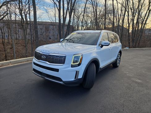 Used 2020 Kia Telluride S image 4