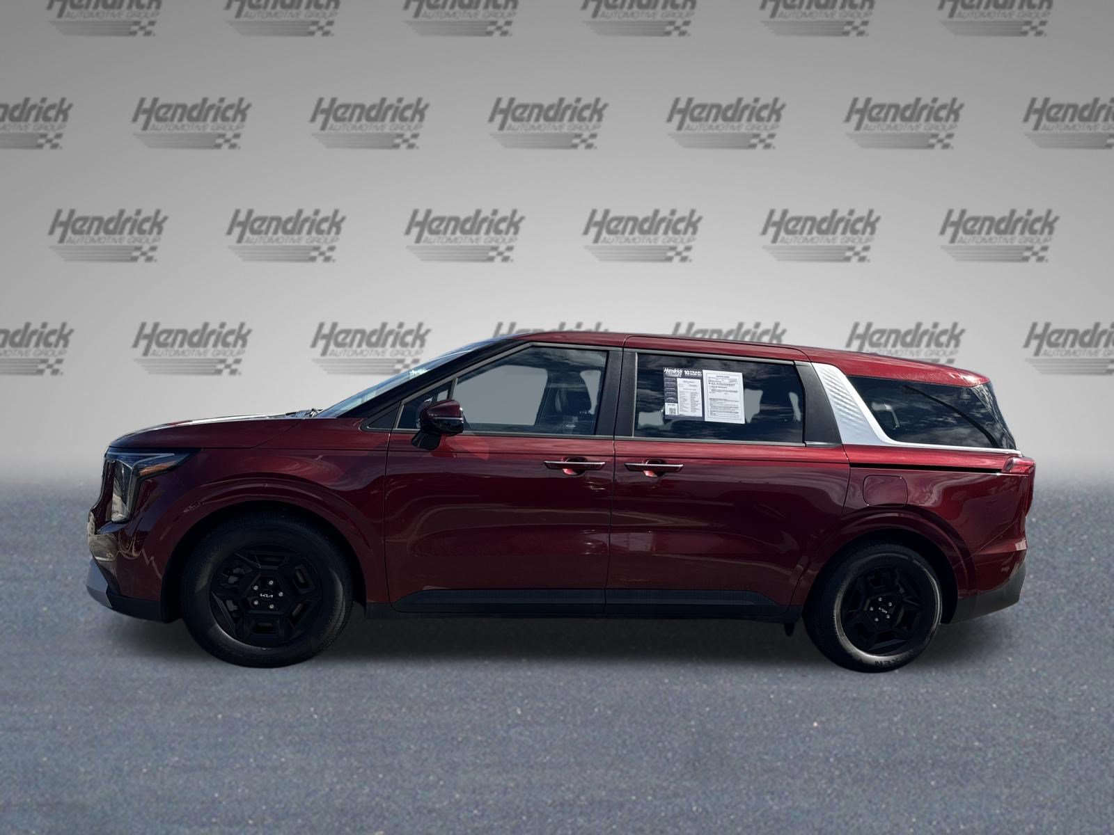 Used 2026 Kia Carnival FWD image 7