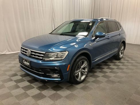 Used 2019 Volkswagen Tiguan SEL R-Line image 3