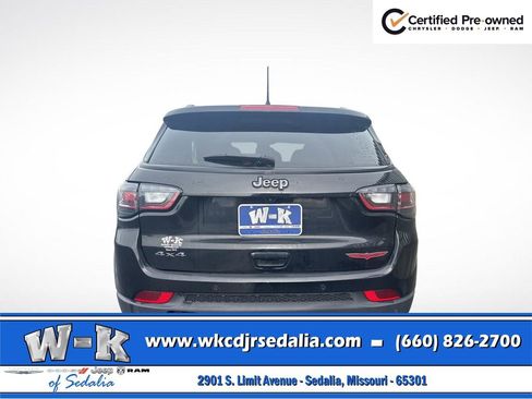 Used 2024 Jeep Compass Trailhawk w/ Trailhawk Elite Group AWD/4WD image 6