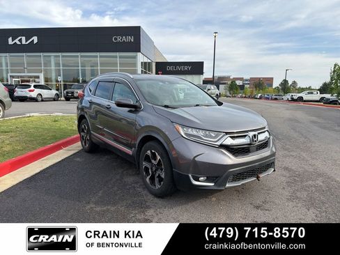 Used 2019 Honda CR-V Touring image 1