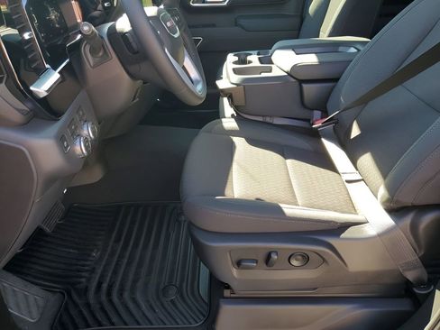 New 2026 GMC Sierra 1500 Elevation image 30