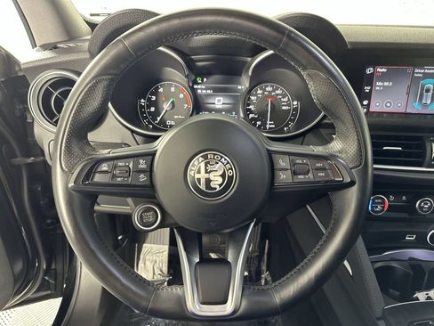 Used 2021 Alfa Romeo Stelvio Sprint w/ Active Assist 1 Package RWD image 14