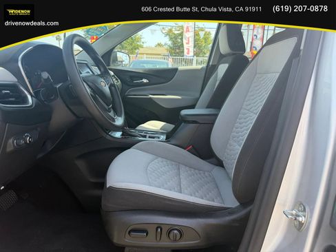 Used 2021 Chevrolet Equinox LS w/ LS Convenience Package image 12