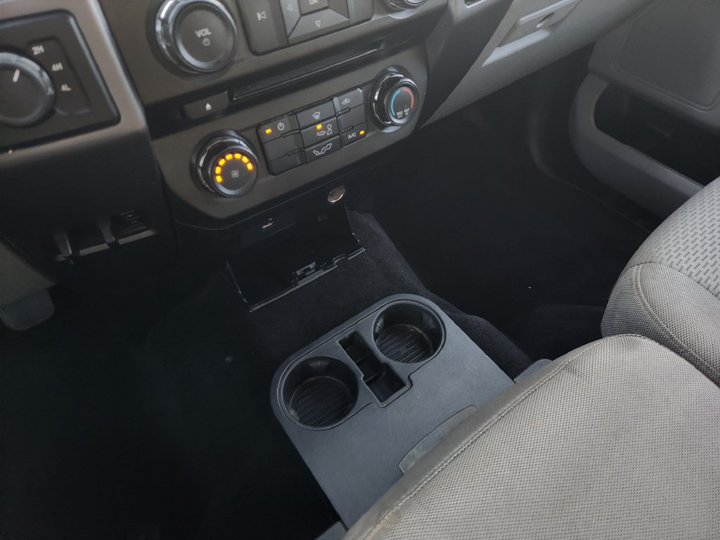 Used 2016 Ford F150 XLT AWD/4WD image 19