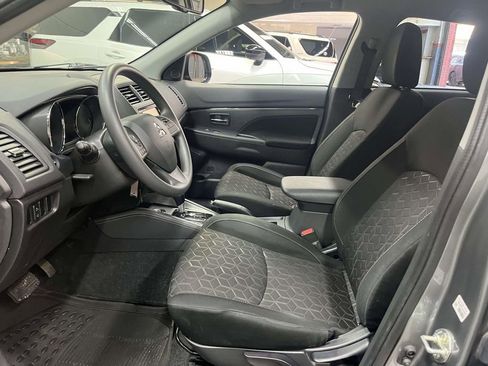 Used 2024 Mitsubishi Outlander Sport ES AWD/4WD image 15