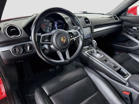Used 2023 Porsche 718 Boxster RWD image 9
