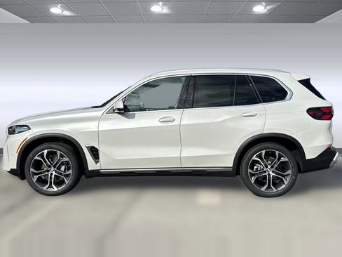 Used 2026 BMW X5 xDrive40i AWD/4WD image 2