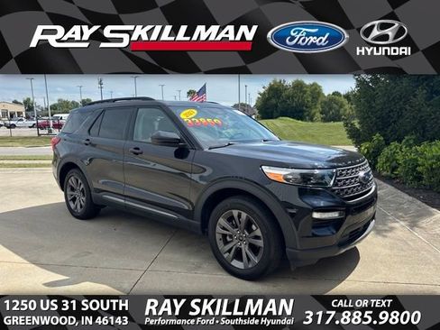 Certified 2023 Ford Explorer XLT w/ Equipment Group 202A AWD/4WD image 1