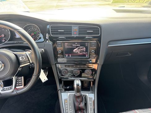 Used 2019 Volkswagen GTI S image 16