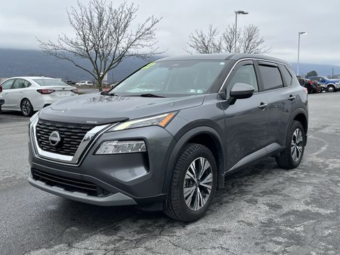 Used 2022 Nissan Rogue SV image 8