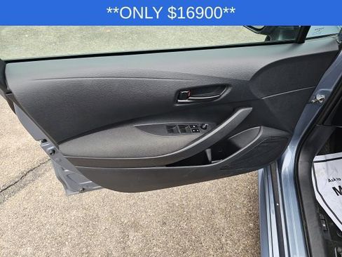 Used 2024 Toyota Corolla LE image 24