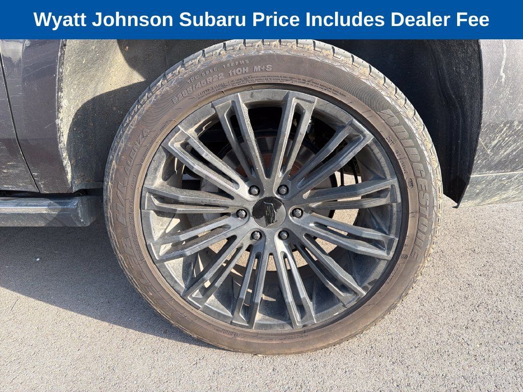 Used 2017 Cadillac Escalade ESV Premium Luxury AWD/4WD image 5