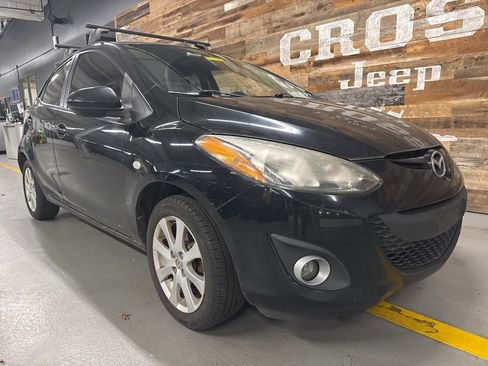 Used 2011 MAZDA MAZDA2 Touring image 12