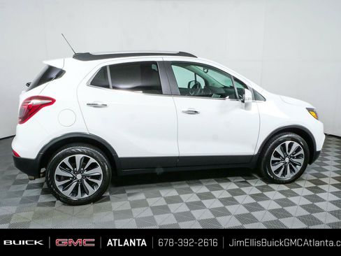 Certified 2019 Buick Encore Essence AWD/4WD image 2