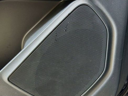 Used 2023 Ford Explorer ST-Line image 31