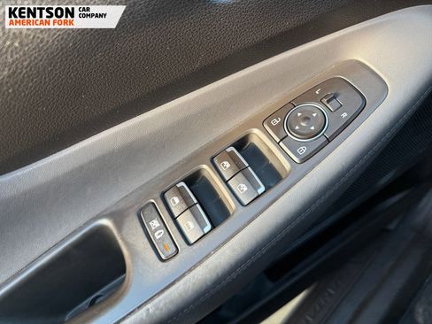 Used 2020 Hyundai Santa Fe SEL image 22