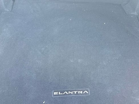 Used 2022 Hyundai Elantra SEL w/ Convenience + Premium Package FWD image 33