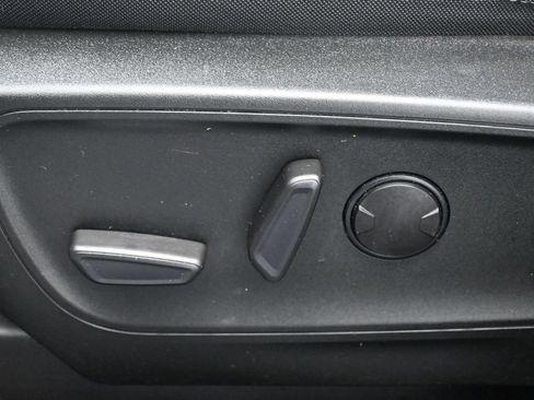 Certified 2022 Ford Escape SE w/ Convenience Package FWD image 11