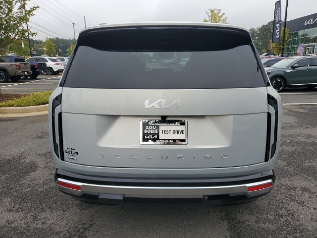 Used 2027 Kia Telluride SX w/ Towing Package FWD image 5