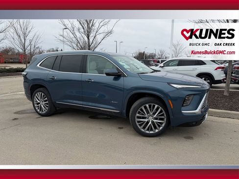 New 2026 Buick Enclave Avenir w/ Super Cruise Package image 3