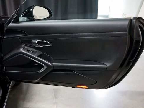 Used 2012 Porsche 911 Carrera S image 36