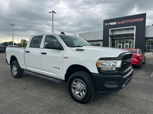 Used 2022 RAM 2500 Tradesman AWD/4WD image 2