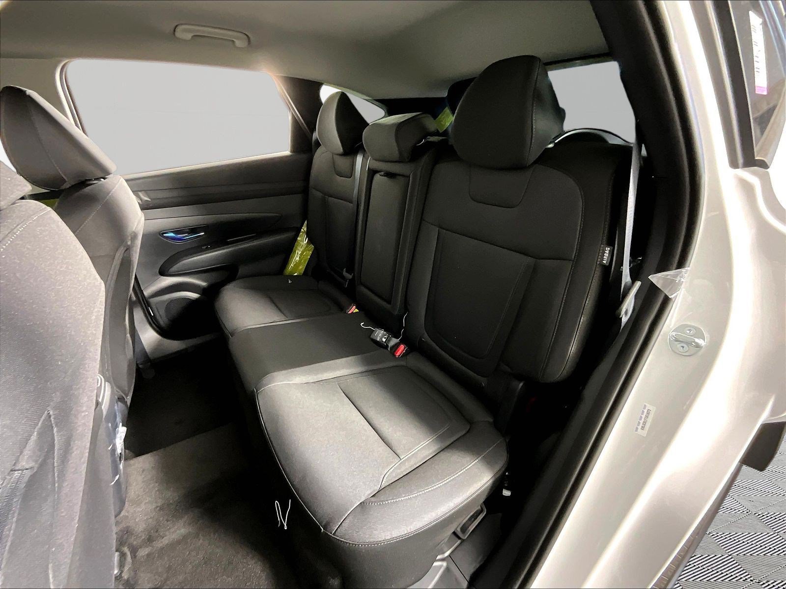 New 2026 Hyundai Tucson SEL FWD image 17