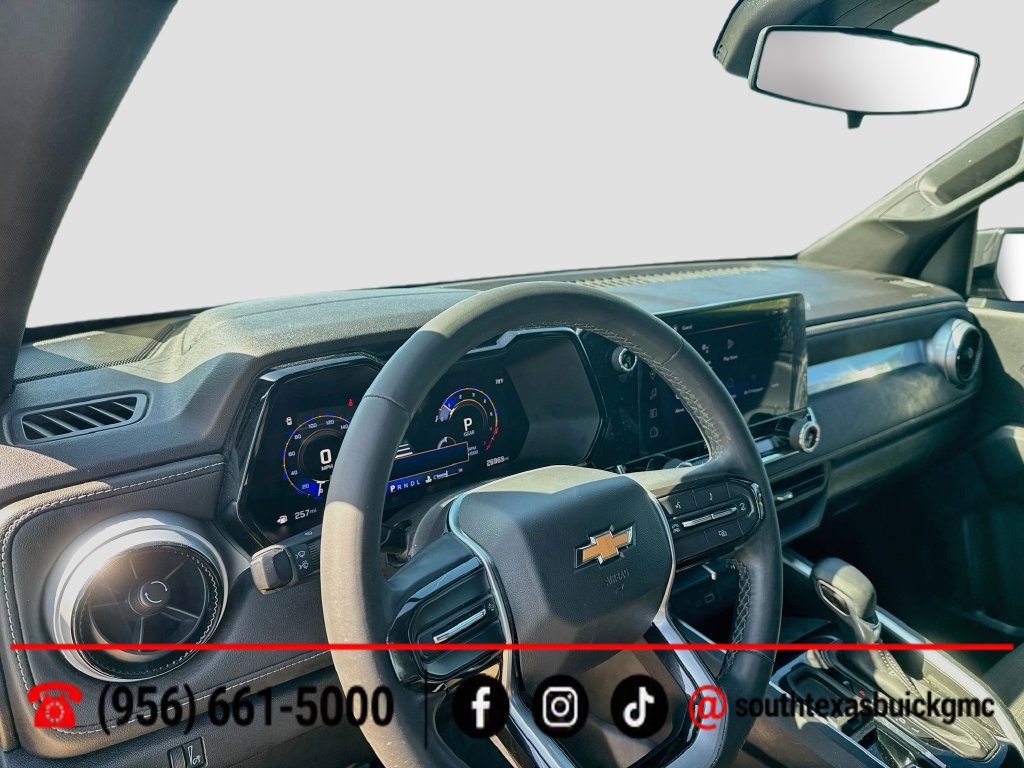 Used 2024 Chevrolet Colorado LT RWD image 12