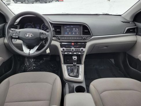 Used 2020 Hyundai Elantra SEL image 9