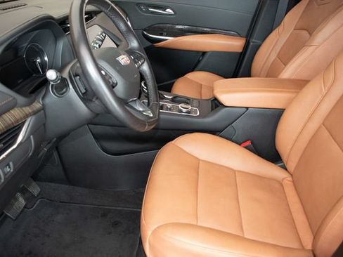 Used 2023 Cadillac XT4 Premium Luxury AWD/4WD image 19