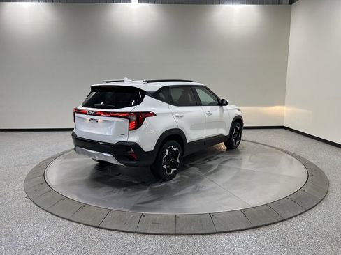 New 2026 Kia Seltos S image 5