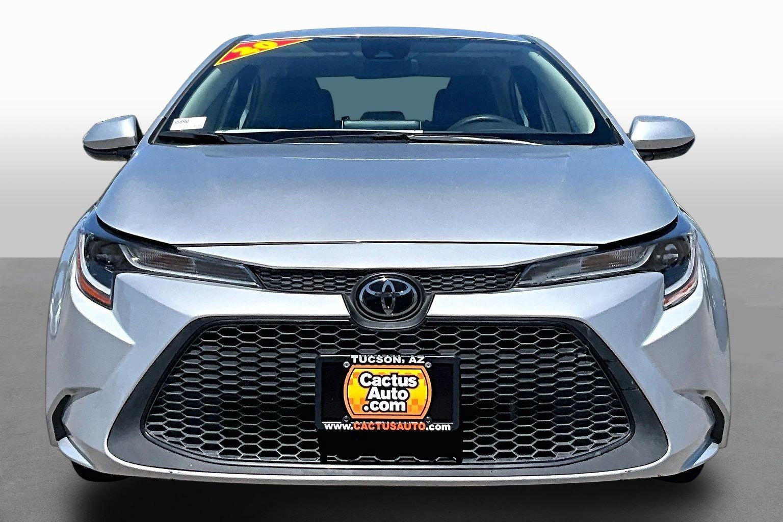 Used 2020 Toyota Corolla LE w/ Carpet Mat Package (TMS) FWD image 3
