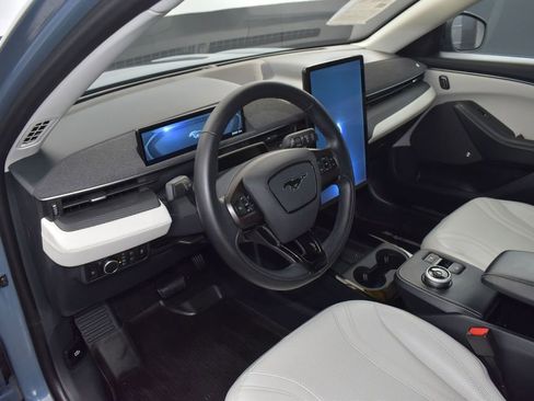 Certified 2023 Ford Mustang Mach-E Premium AWD/4WD image 8