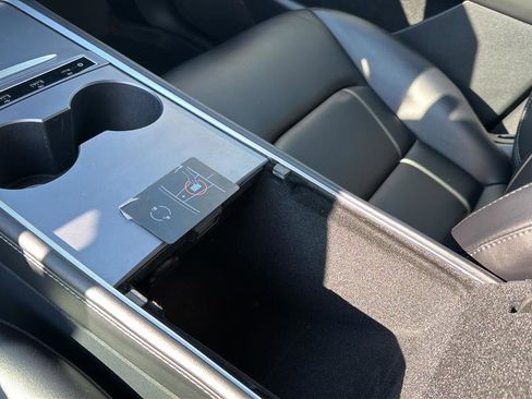 Used 2023 Tesla Model Y Long Range image 28