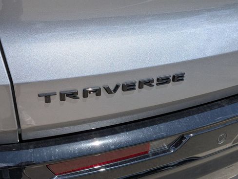 New 2026 Chevrolet Traverse RS FWD image 6