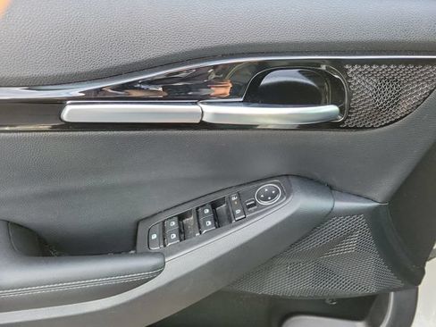 Certified 2025 Kia Seltos S AWD/4WD image 12