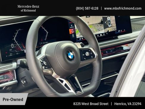 Used 2025 BMW 760i xDrive w/ Premium Package AWD/4WD image 12