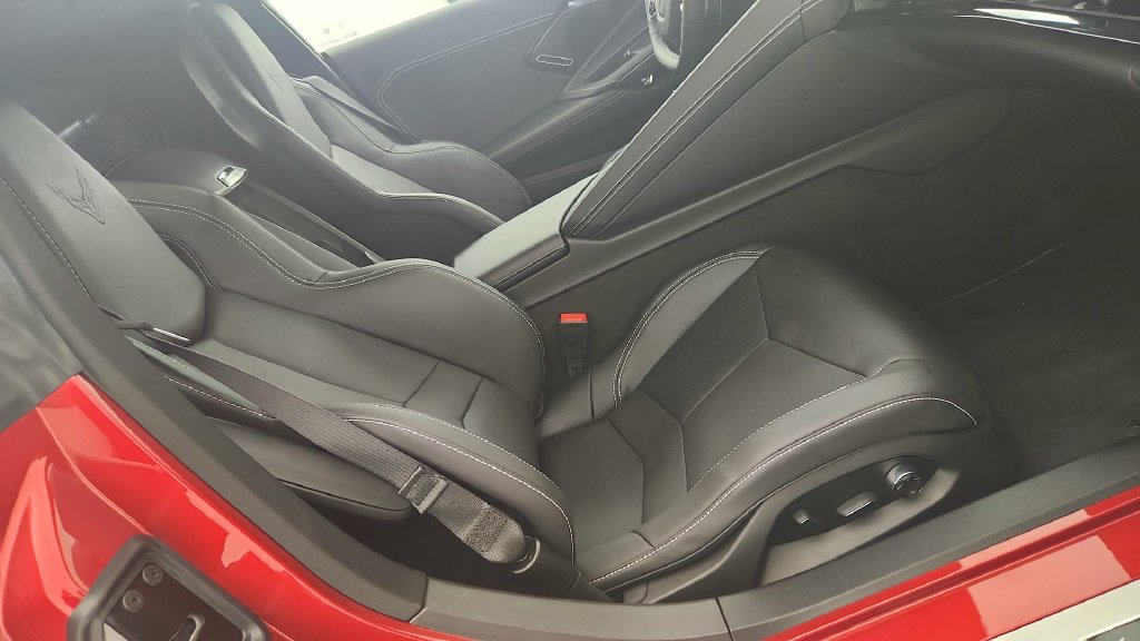 Certified 2024 Chevrolet Corvette Stingray Preferred Cpe w/ Stealth Interior Trim Package RWD image 27