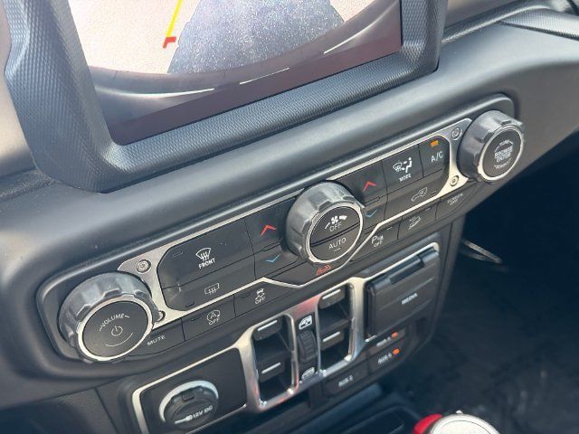 Used 2020 Jeep Wrangler Unlimited Sport S w/ Sun And Sound Package AWD/4WD image 24