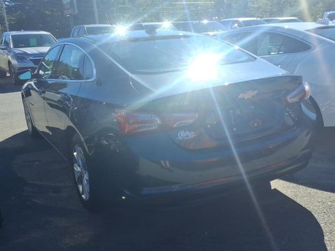 Used 2019 Chevrolet Malibu LT FWD image 5