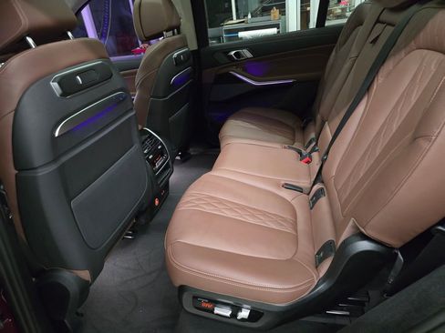 Used 2025 BMW X7 xDrive40i image 33