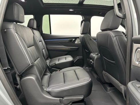 New 2026 Buick Enclave Avenir image 43