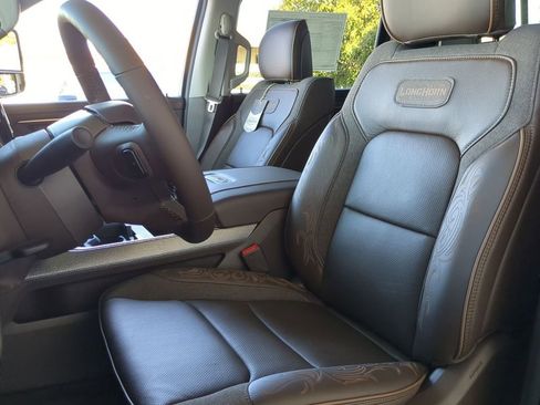 New 2026 RAM 1500 Limited w/ Trailer Tow Group AWD/4WD image 6