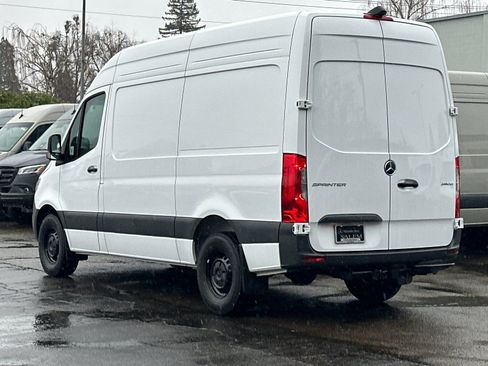 New 2025 Mercedes-Benz Sprinter 2500 image 6