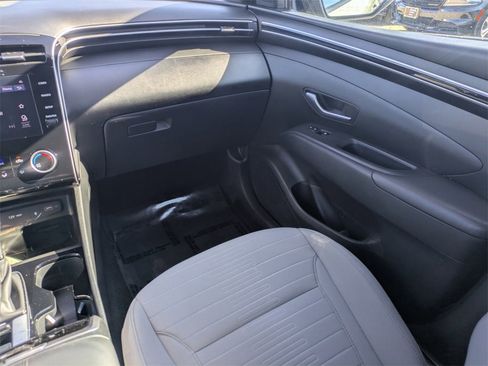 Used 2023 Hyundai Santa Cruz SEL w/ Activity Package image 16