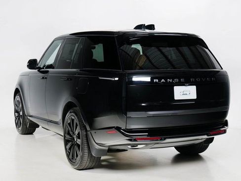 New 2025 Land Rover Range Rover SE image 22