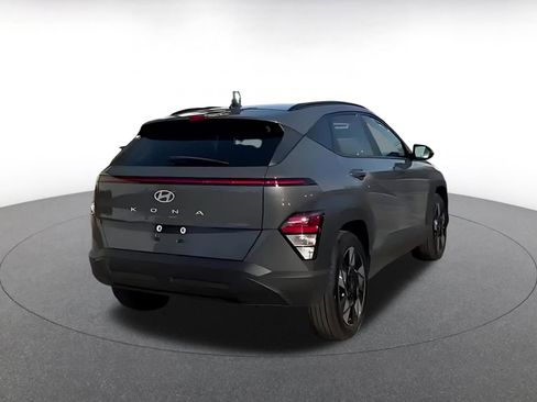 Used 2025 Hyundai Kona SEL image 10