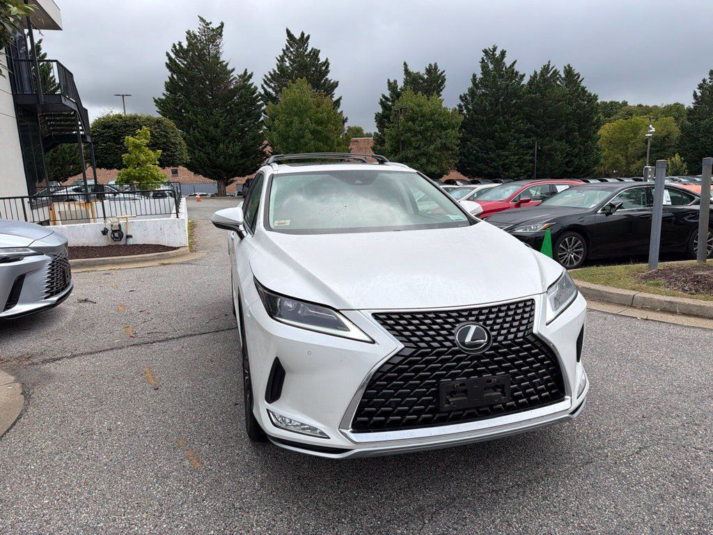 Used 2022 Lexus RX 350L Premium w/ Premium Package AWD/4WD image 5